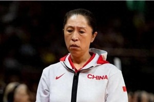 女篮选拔争议：刘禹彤与张子宇为何被质疑？